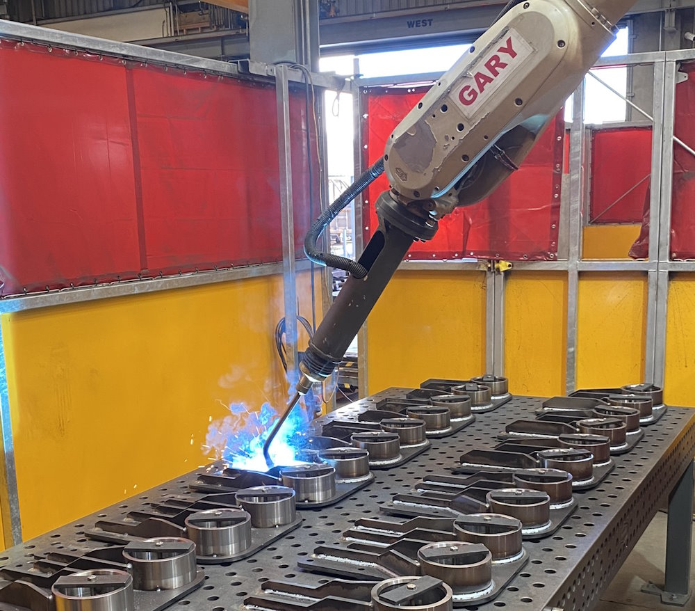 Robot welding at TRT