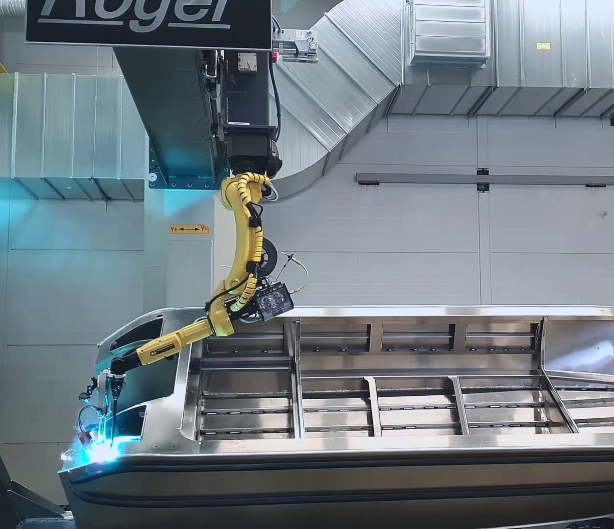 Arronet Case Study: High-Mix Robotic Welding of Aluminium Boats